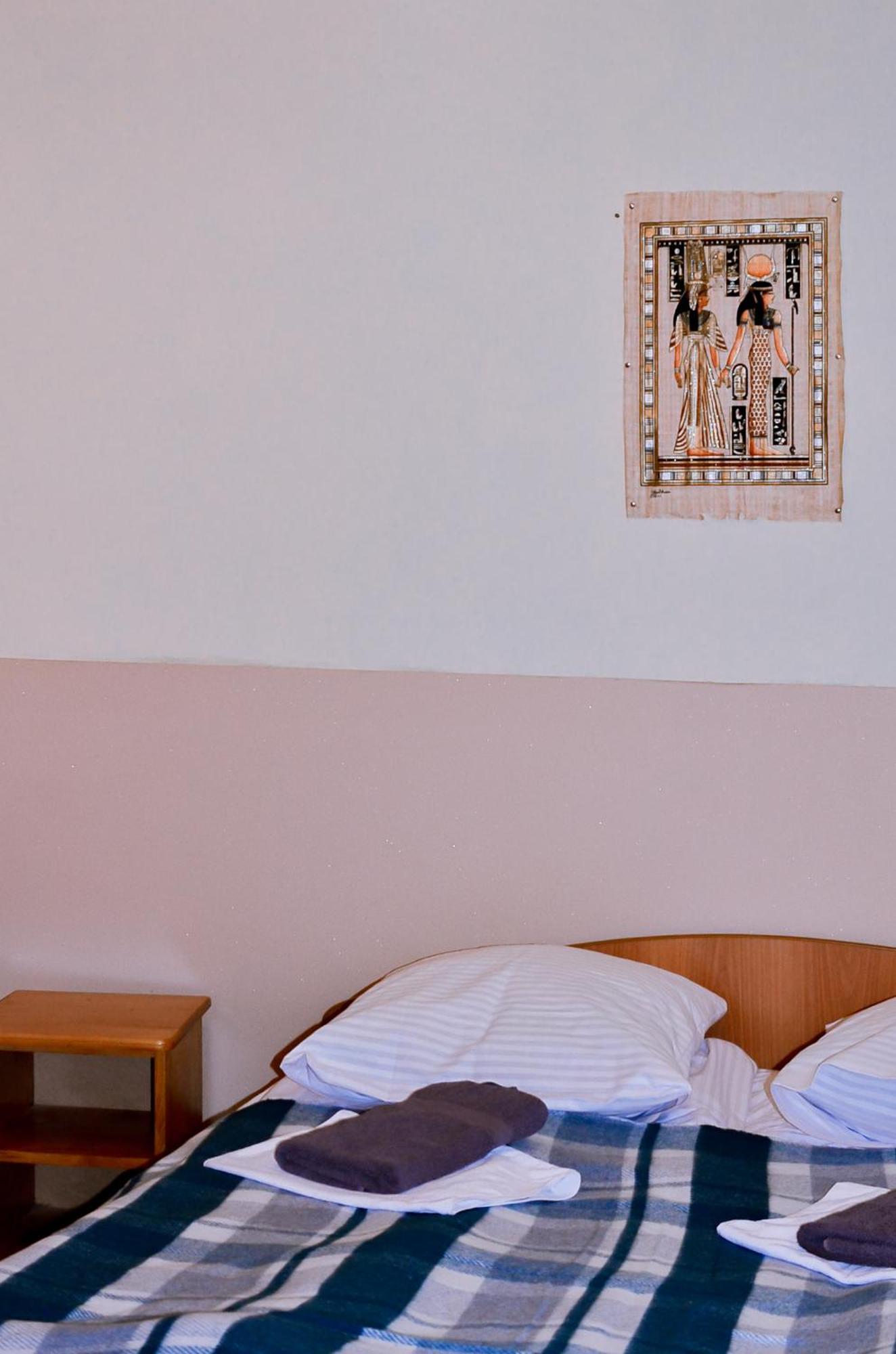 Guest House Mandrivnyi Rooms&Apartments Yasinya Exterior foto